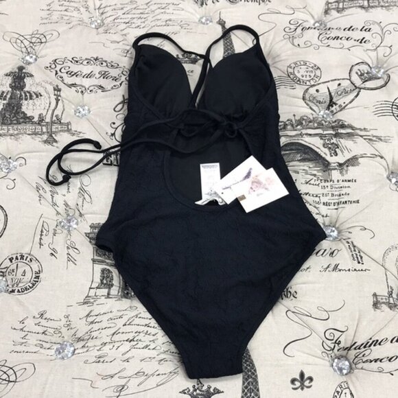 Jessica Simpson Rose Bay Textured Swimsuit - Picture 6 of 7